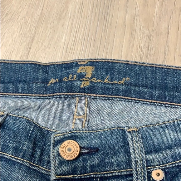 7 for all mankind bermuda - Picture 2 of 6